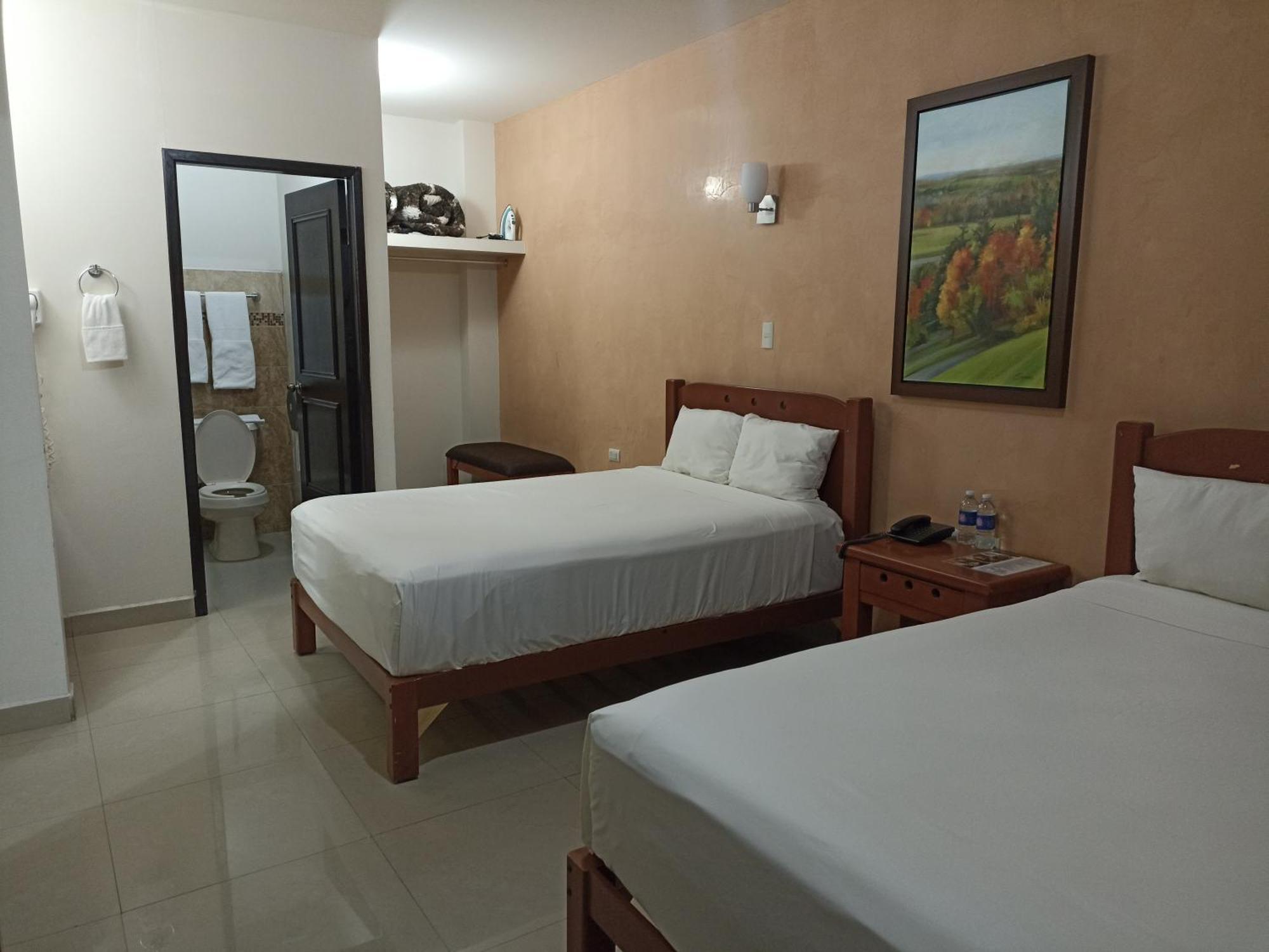 Gran Hotel Residencial Galerias Ciudad Obregón Екстериор снимка