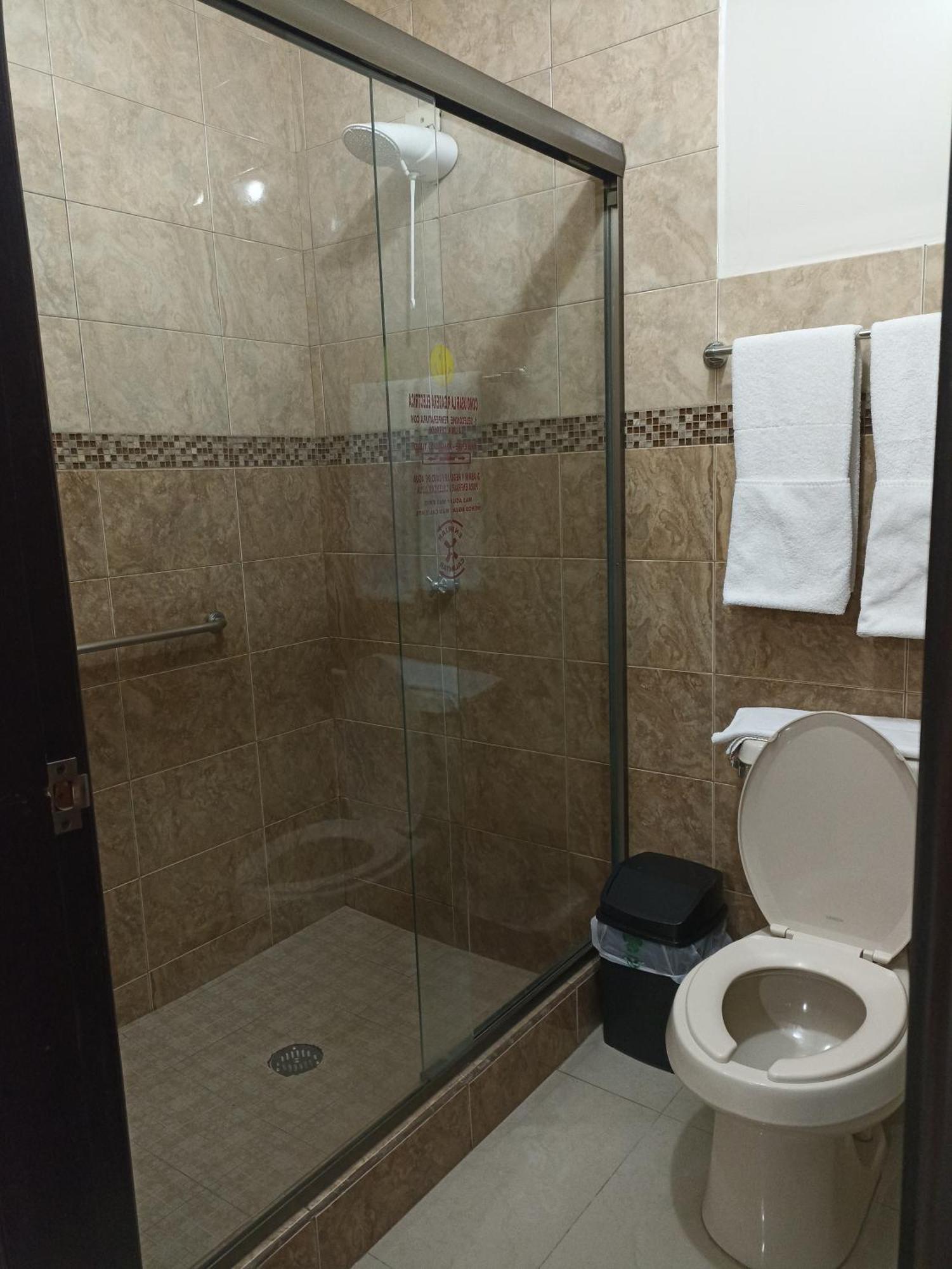 Gran Hotel Residencial Galerias Ciudad Obregón Екстериор снимка